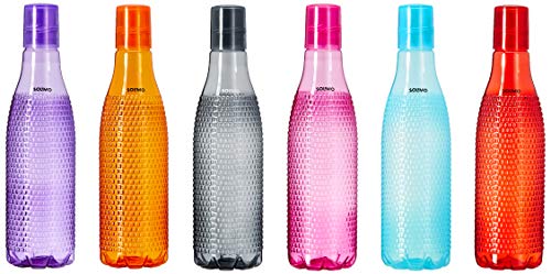 Amazon Brand - Solimo Plastic Fridge Bottle Set (6 pieces, 1L, Checkered pattern, Multicolour)