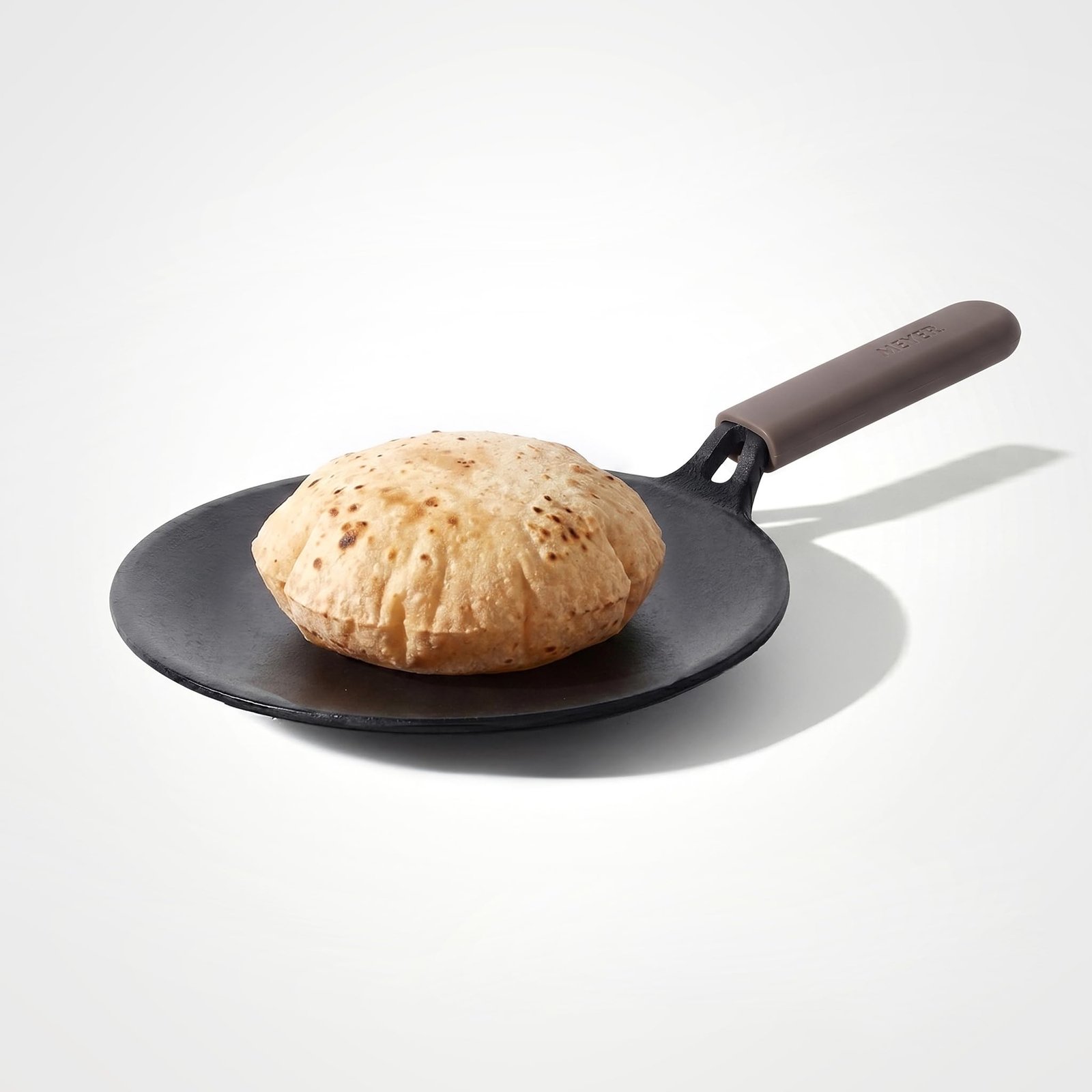61FJbYQKvL.jpg 47609C CAST IRON CURVED TAWA 26CM MEYER - Image 1