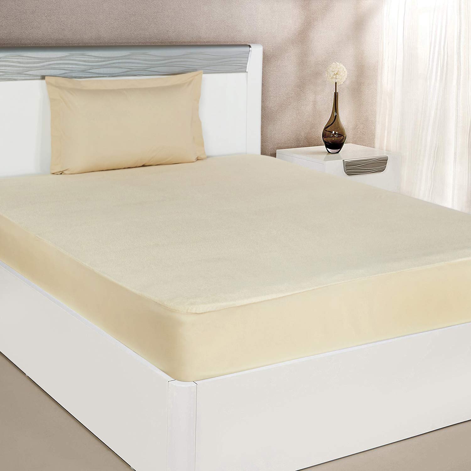 71CAOMjM7LL.jpg Solimo Water Resistant Cotton Mattress Protector 78X36 - Image 1