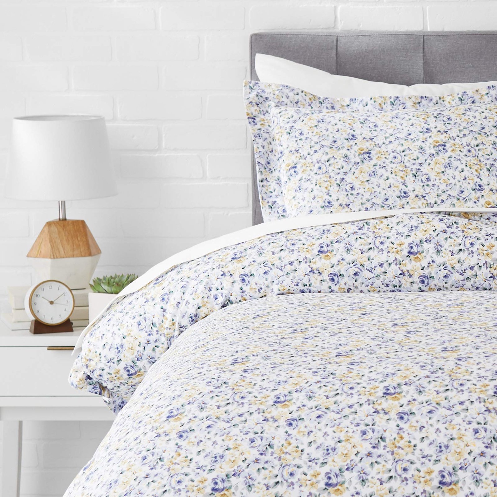 81k0k2rnvKL.jpg Amazon Basics comforter cover - Image 1